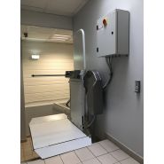 Monte-escalier avec capacité de charge jusqu'à 250 kg