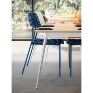 Chaise de réunion design, confortable pour un environnement de travail productif et accueillant_9