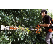 Taille-haies télescopique énergisé sur batterie 1 200 W - BCL115_9