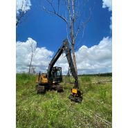 Grappin pour engins TP spécialisé dans l’abattage et le découpage