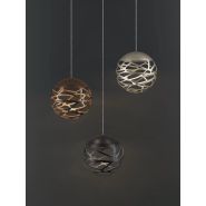 Suspension LED Kelly - Sphère sculpturale avec découpes laser et jeu de lumières_9