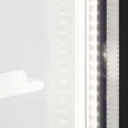 Vitrine réfrigérée FSC - 2 ou 3 portes avec caisson lumineux - Finition blanc ou noir - Réf : FSC891H_9