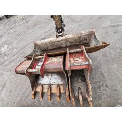 Takeuchi TB280FR pelle à chenille 8T