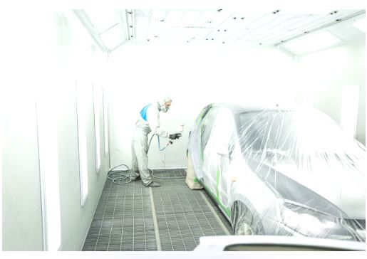 Cabine de peinture automobile VL & VU - évolutive 7 - dimensions 7x4x2.7m - ventilation verticale ou horizontale_1