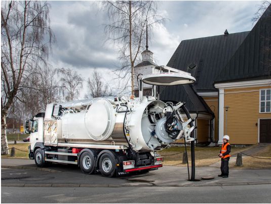 Combi Eur-Mark - Hydrocureur Kaiser - Débit 340 à 700 L/min - Protection contre le gel et réservoirs tank-in-tank_1