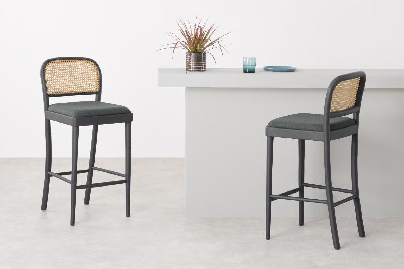 Tabouret de bar avec cannage et cadre en bois gris charbon