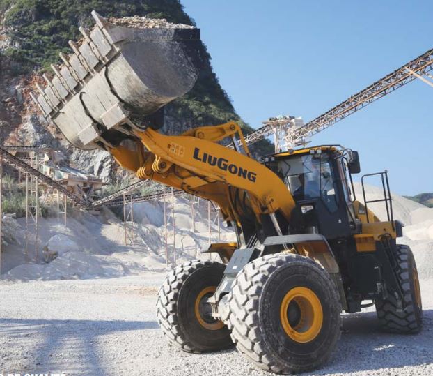 Chargeur sur pneus - Capacité du godet 2,6 à 5,6 m3 - Liugong 856H_1