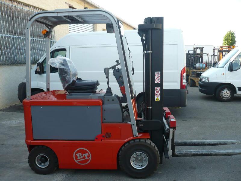 Chariot élévateur électrique révisé et garanti pour charges de 1 à 8 tonnes