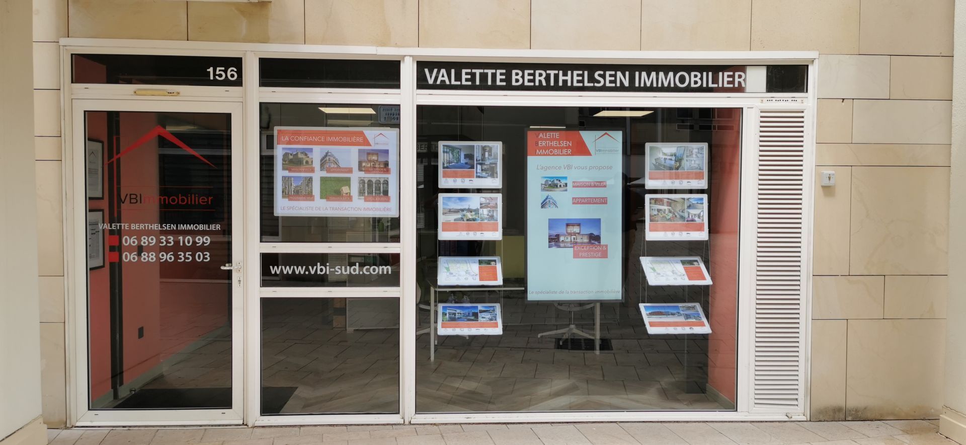 Écran LCD vertical et horizontal - intérieur et extérieur - option tactile_1