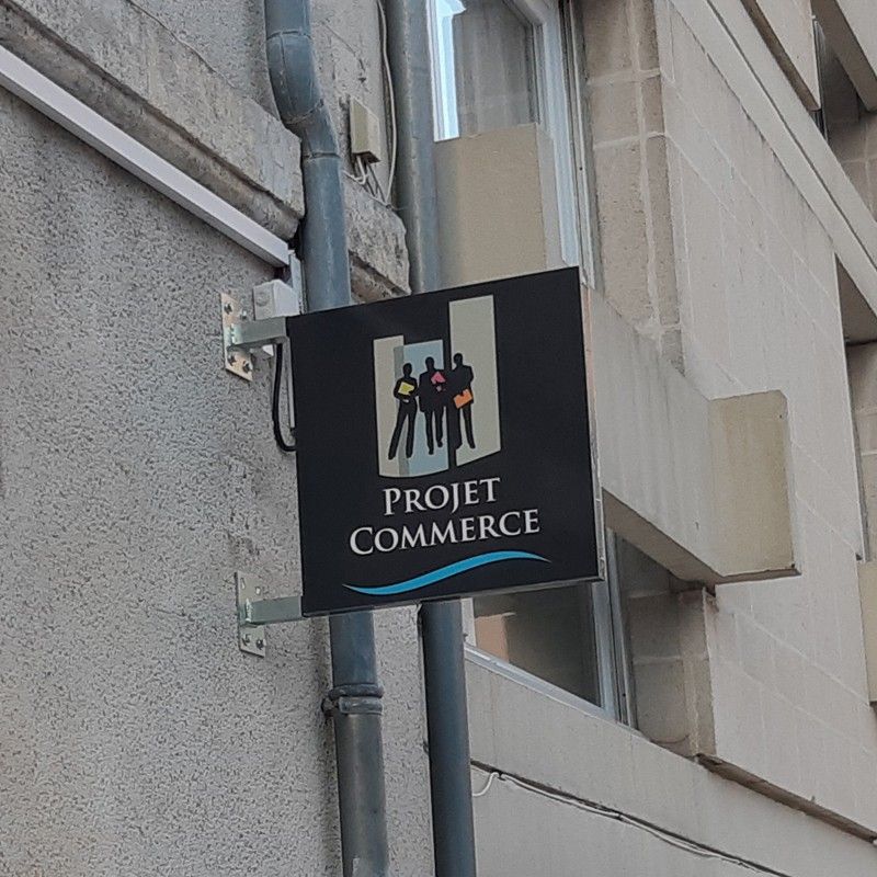 Enseigne drapeau lumineuse carré/réctangle plexiglas diffusant - ma belle enseigne - 40x50cm_1