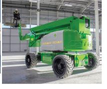 Nacelle articulée hybride Nifty HR28 - Hauteur de travail 28 m - Pose d'enseignes, élagage, décorations de Noël - Disponible en location_1