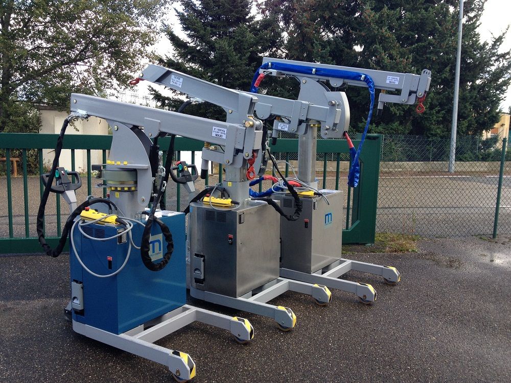 Grue électrique étroite adaptée aux passages de 1m90 x 0m90