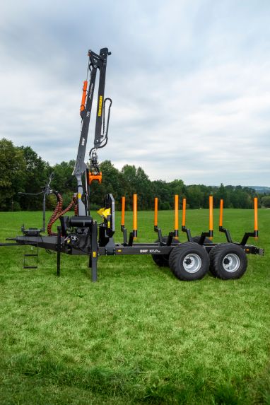 Remorque BMF 10T2 Pro pour transport de bois énergie