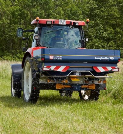 M35W Base Distributeur d'engrais - Bogballe - Largeur de travail 10-42 m - Capacité jusqu'à 3000 L_1