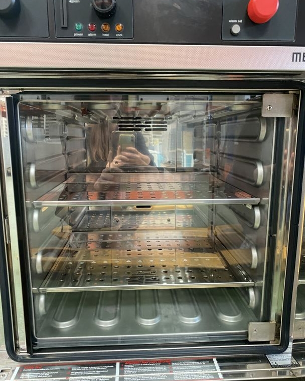 Incubateur de laboratoire d'occasion - memmert ipp 400_1