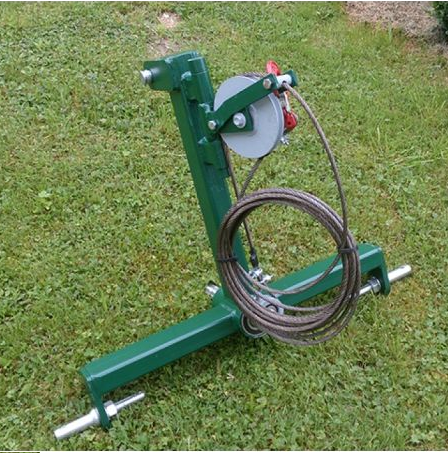 Secoueur d'arbres*_1