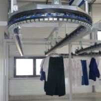 Convoyeur aérien de tri et expédition des vêtements sur cintre - CMAT avec options de manutention_1