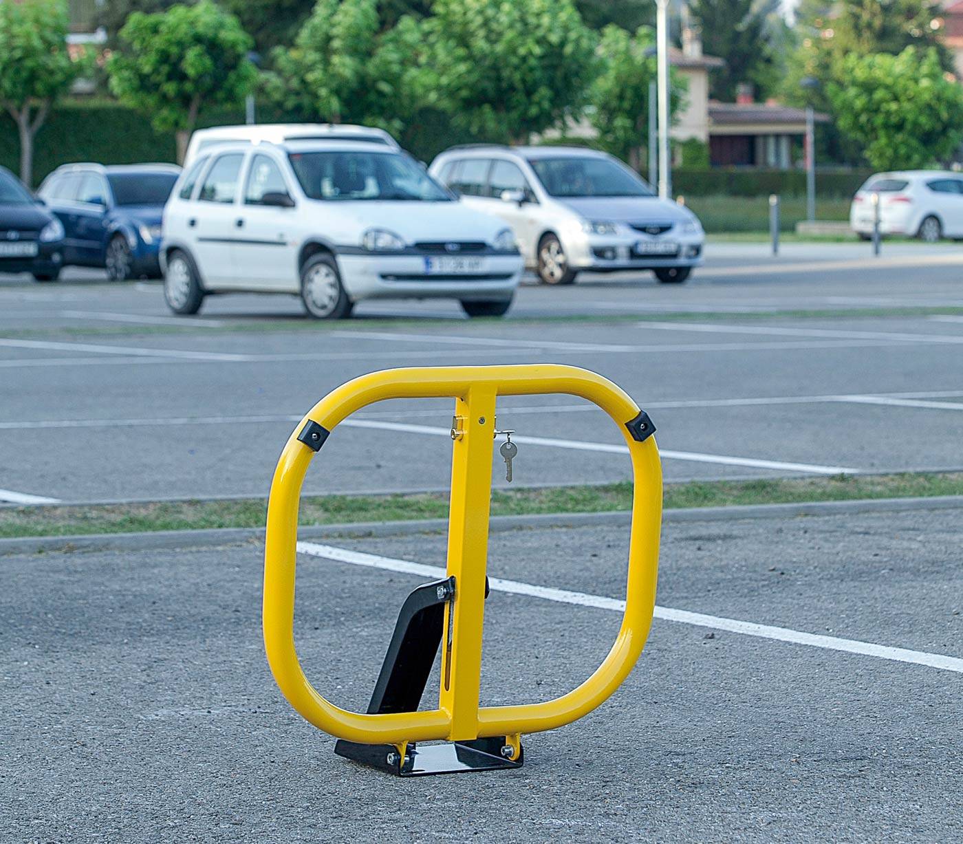 Borne de parking rabattable - H290 en acier avec traitement Ferrus - Résistance à la corrosion_1