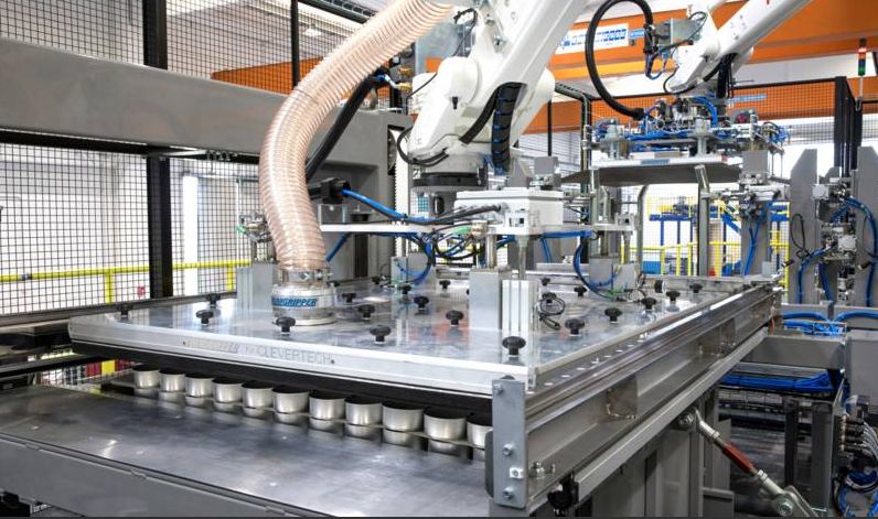 Torpedo RAD EC/FC - Dépalettiseurs pour bocaux en verre - Clevertech France - dépalettisation à très grande vitesse avec tête magnétique ou tête à vide_1