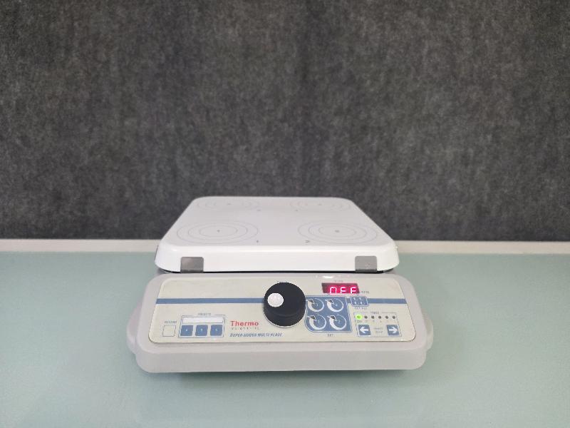 Agitateur magnétique multiposte Thermo Scientific Super-Nuova Multi-Position_1