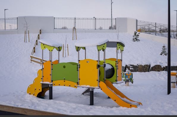 Diabolo Baby - structure pour aire de jeux Proludic - largeur 4,39 m - réf. J38703® - accessible dès 0,5 an pour 13 joueurs_1