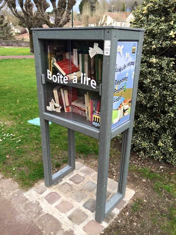 Boite à livres 100% RECYCLÉE_0