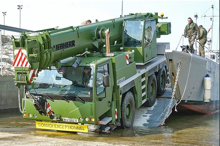 Ltm 1055/1 af grues automotrices - liebherr - vitesses de déplacement jusqu'à 80km/h_1