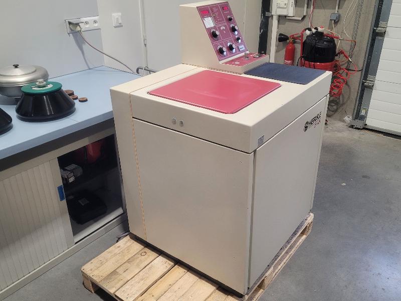 Centrifugeuse haute performance réfrigérée HERMLE ZK-401_1