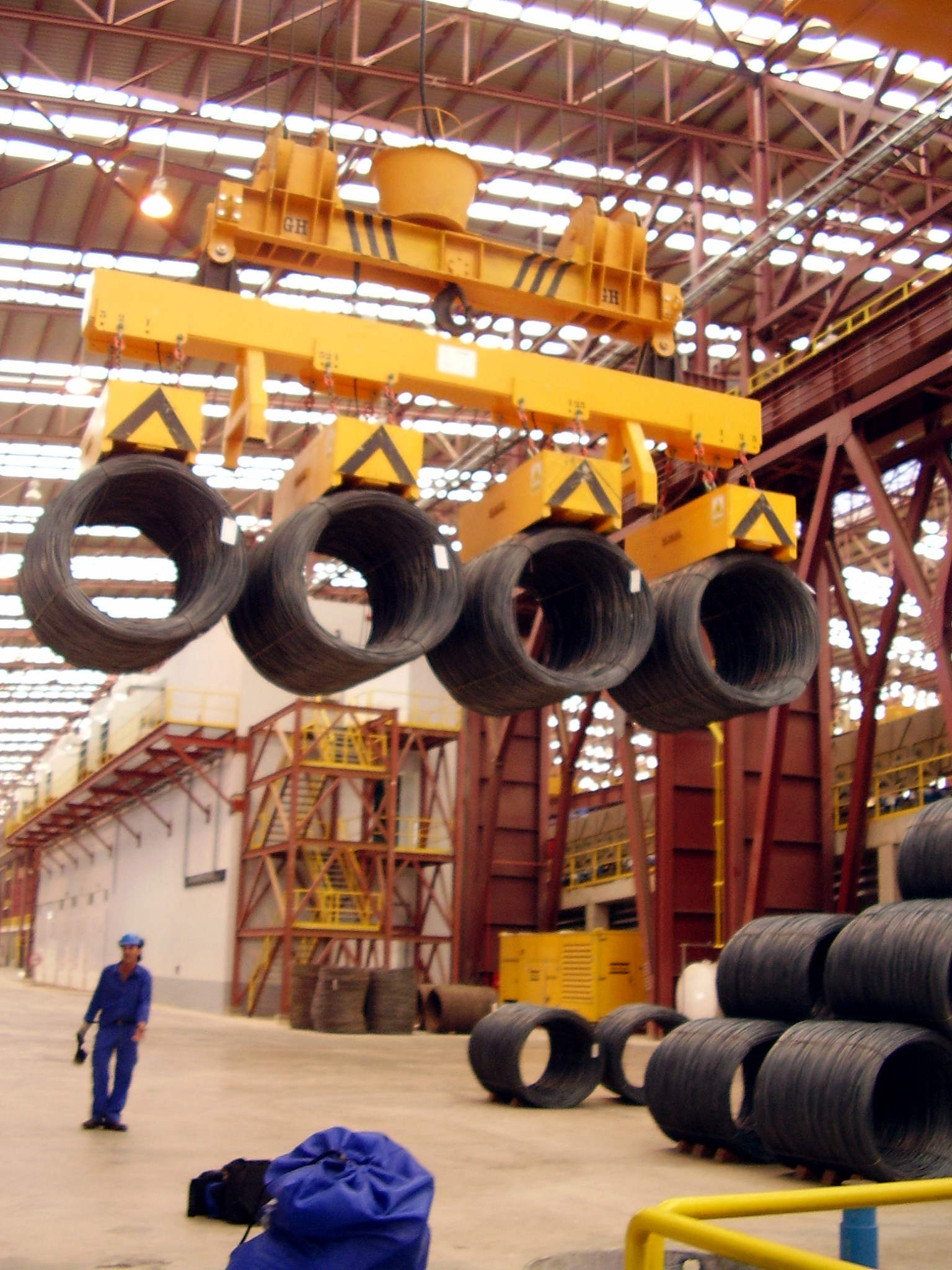 Levage porteur aimant électro permanent - Manipulation de charges non planes et matériaux variés_1