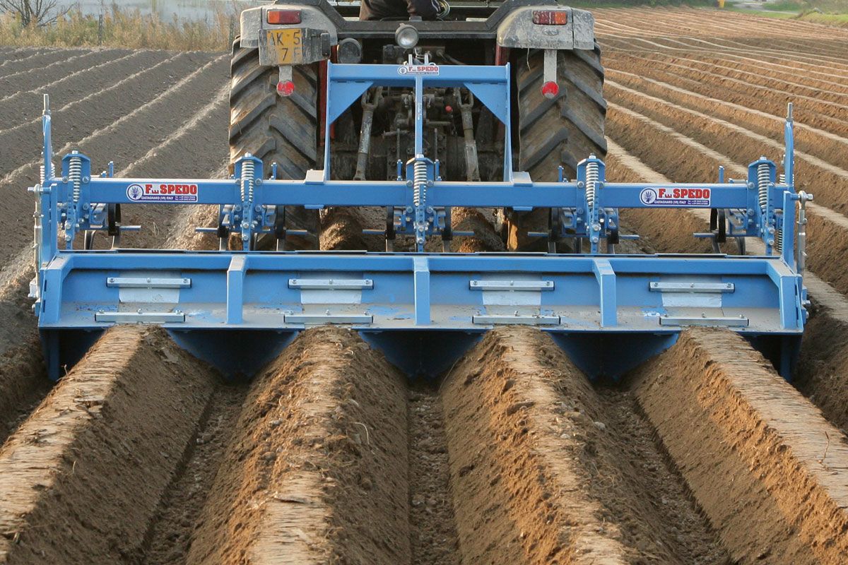 Vibro-butteuse agricole avec coffre - SPEDO f.lli srl - modèles VB2F/75 à VB4F/90_1