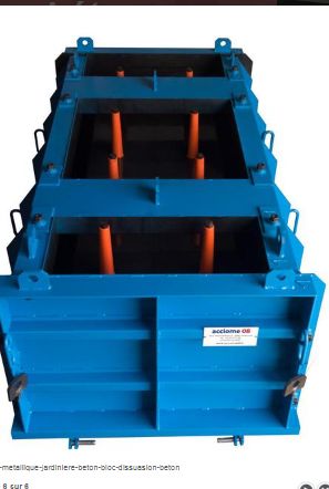 Outil moulage jardinière béton robuste en métal