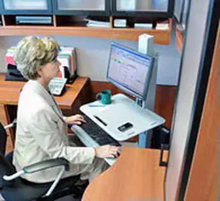 WorkFit C-Mod, Single Display Sit-Stand Workstation_1