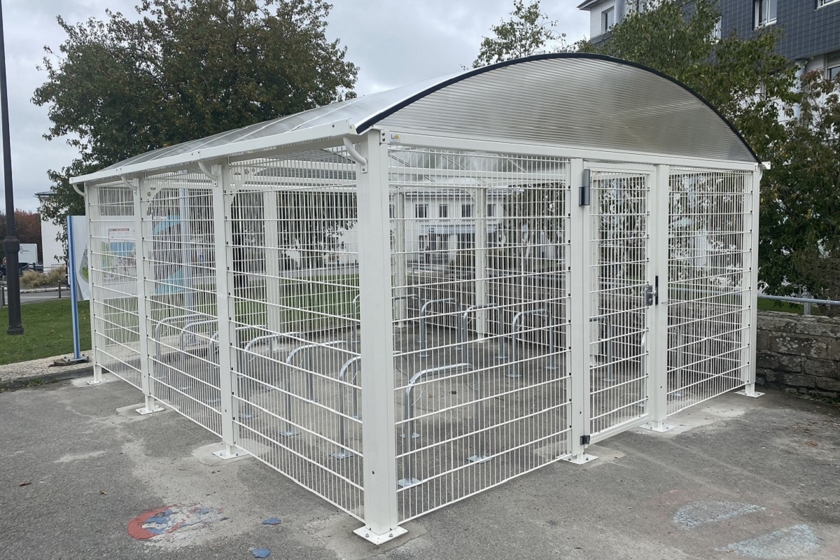 Abris sécurisés à toit arrondi - Série AT - Serrure un point ou à code mécanique en option_1