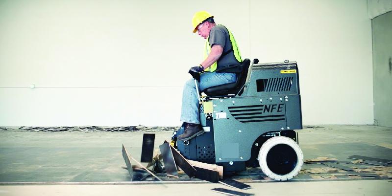 Décolleuses autotractées Romus - Pour dalles thermoplastiques, moquettes, PVC et plus_1