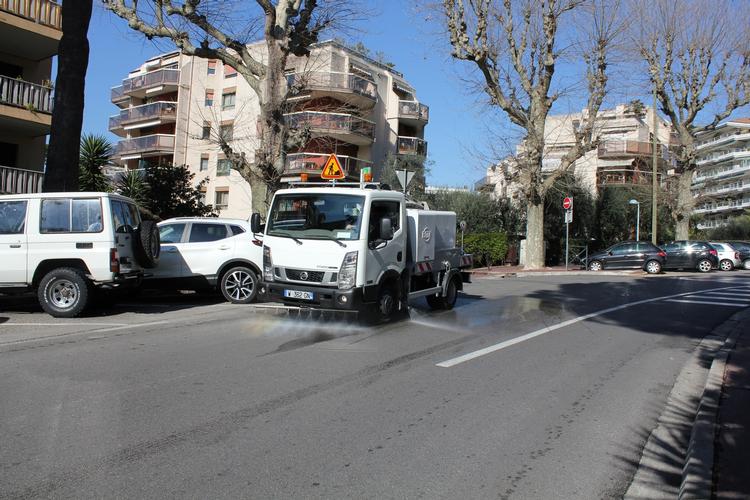 Laveuses multifonctions - Laveuses de rue VL - Polyester-inox, 1500L, haute pression 200 bars_1