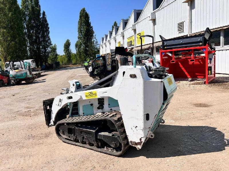 BOBCAT mt55 mini chargeuse skid a chenille_1