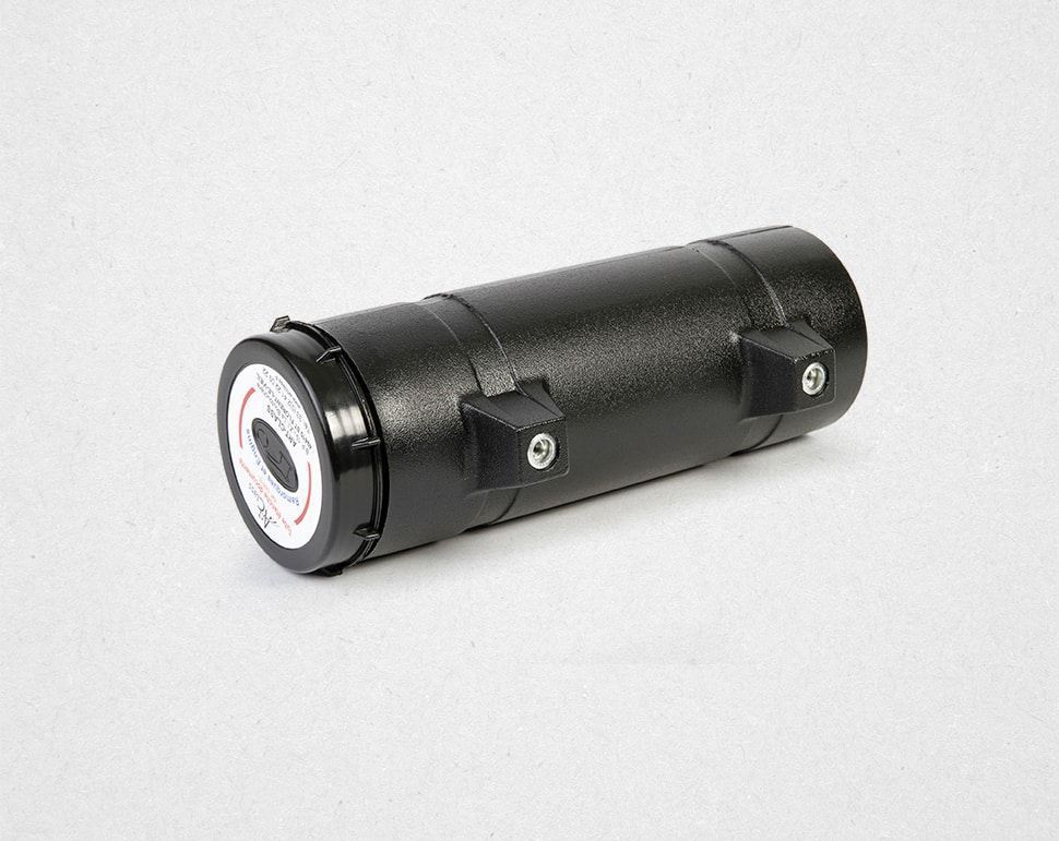 Boîtier étanche tube pour stockage sécurisé documents terrain_2