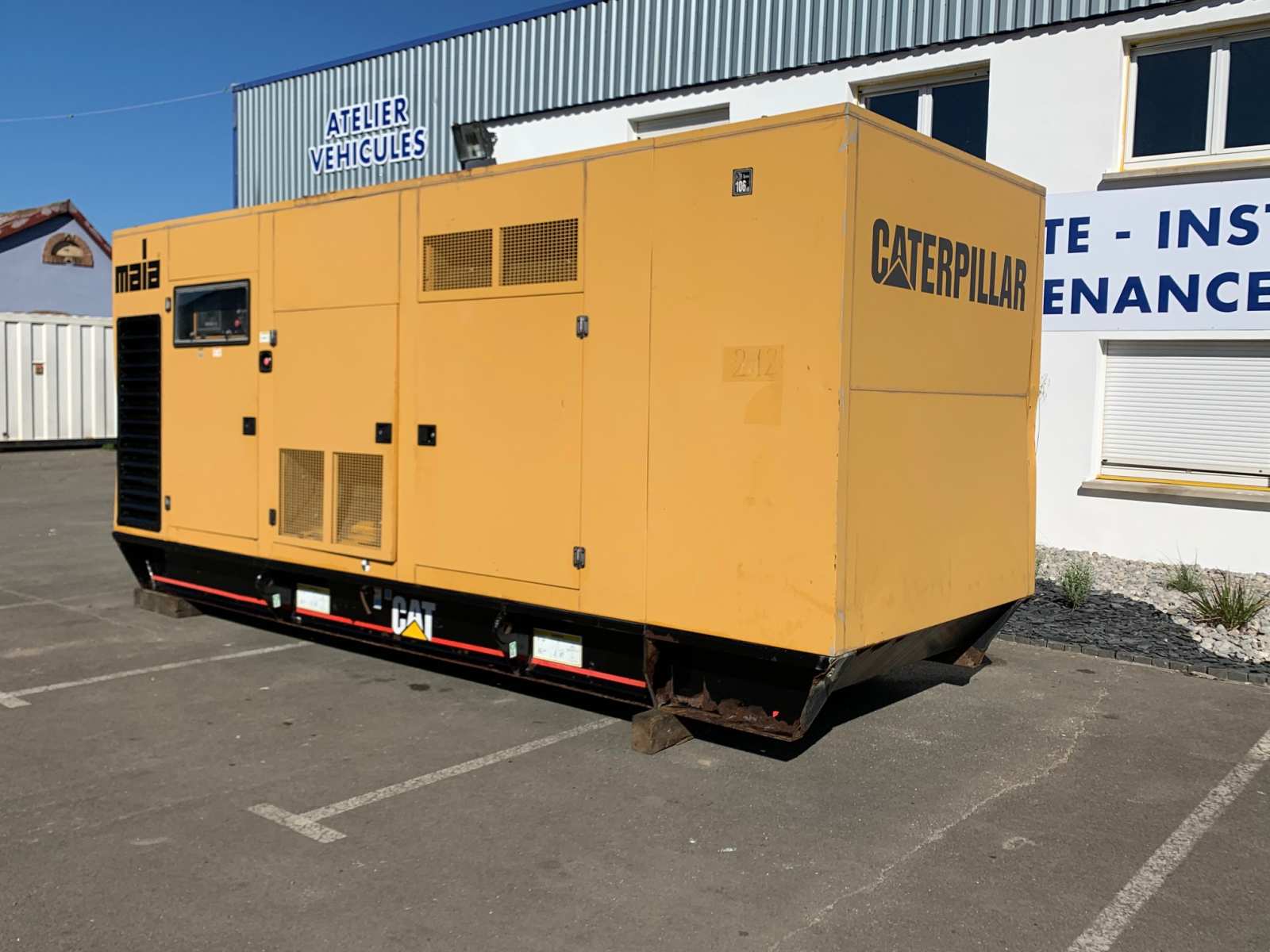 Groupe électrogène d'occasion - CATERPILLAR - 550 KVA_1