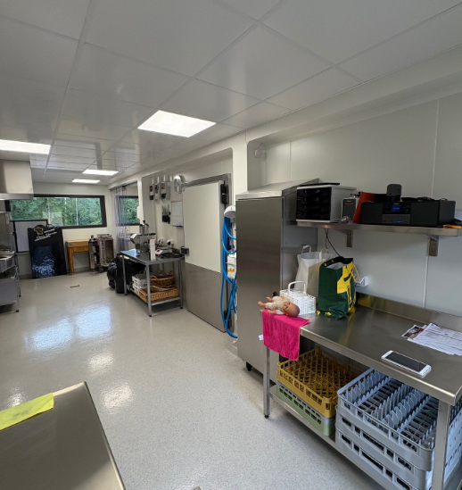 Conception et aménagement sur mesure de laboratoire de pâtisserie -Jeanton Agencements_2