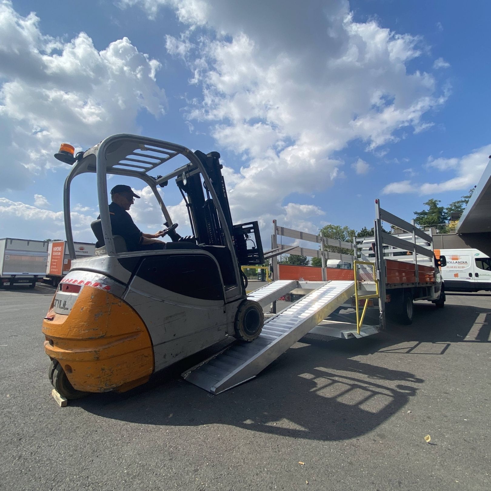 Rampe robuste pour engins et véhicules - jusqu'à 7500kg -  DH-AK_1