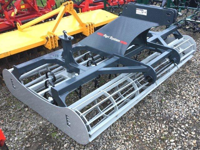 Tasse-avant Agri System - préparateur frontal 3.0m avec rouleaux et dents - Occasion_1
