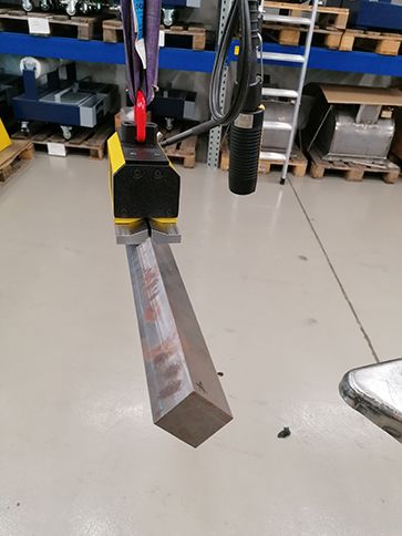 Aimant de levage Elift 2000 - Assfalg - Charge maximale 2000 kg - Dimensions compactes et robustes_1