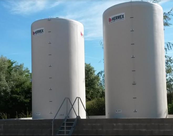 Cuve de stockage PRESTIGE simple paroi - 25 à 300m3 - en polyester et fibres de verre pour engrais liquide_1