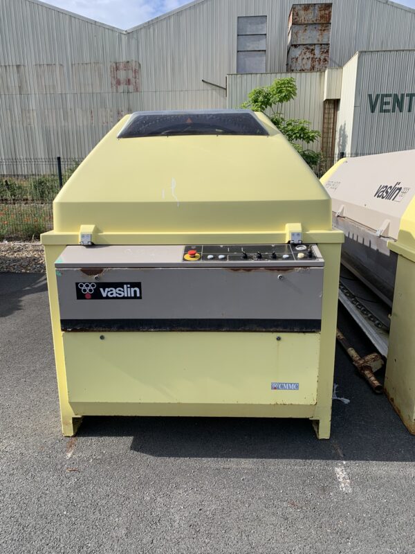 Pressoir PHP 35 S avec maie suspendue sur rails