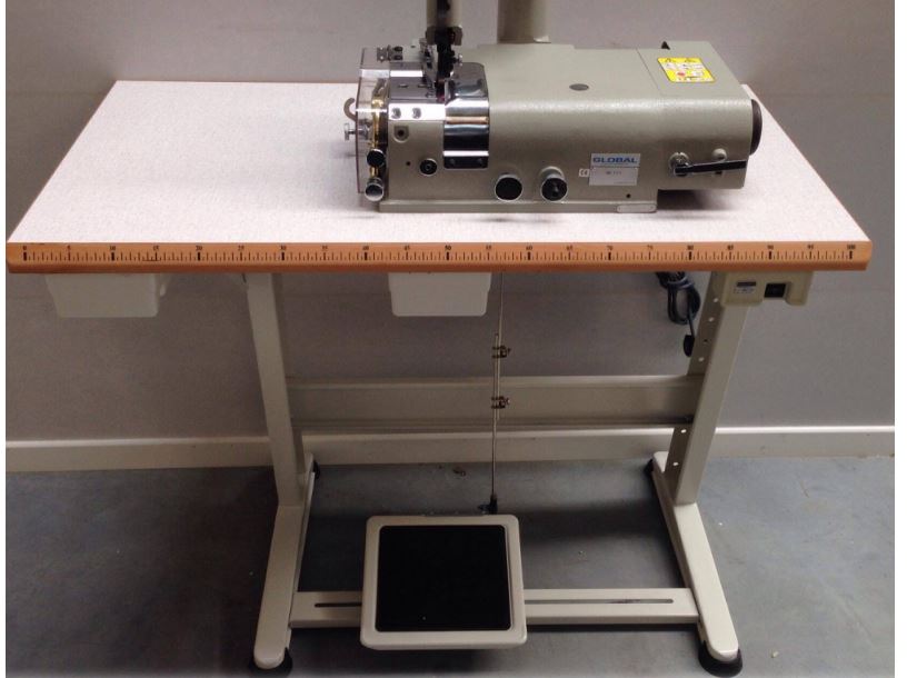 Machine à parer pour toutes sortes de produits en cuir - Global SK 111_1