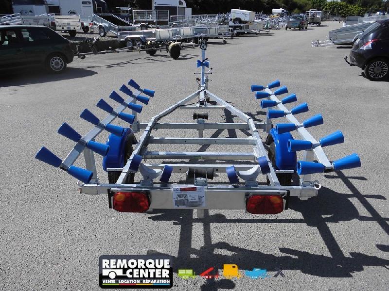 Porte-bateau pneumatique - SW265 - PTAC : 500Kg - 1 essieu - Référence D2413 - Patins_1