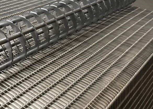 Tapis à lamelles - bandes transporteuses métalliques Wirebelt - tringles de 25,4 à 100 mm - acier inoxydable et carbone_1