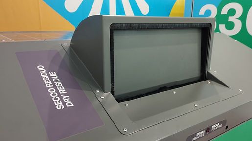 Abri-bacs design pour bio déchets avec contrôle d'accès - ISEKO - Système anti-odeurs, capteur de niveau et personnalisation esthétique_1