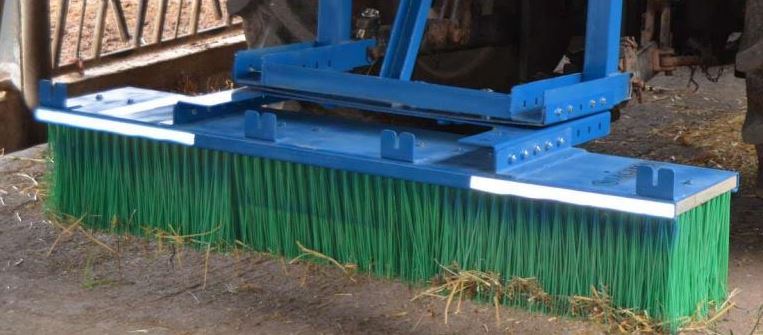 Brosse de poussée - balai industriel pratique et durable pour déplacer les déchets_1