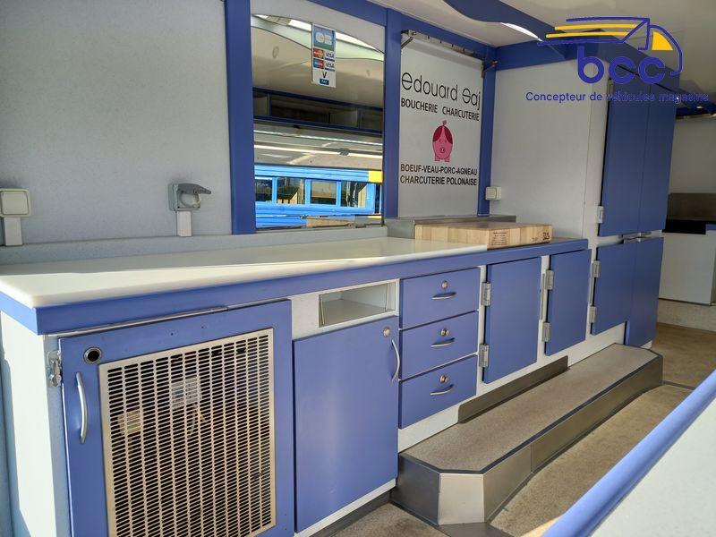 Camion boucherie charcuterie 6m - Vitrine réfrigérée 5m45 + réserves froides GN - 1044_1